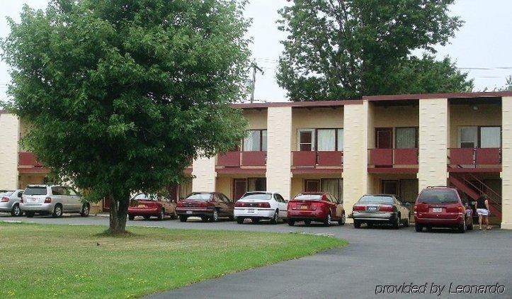 Scottish Inns Tonawanda Bagian luar foto