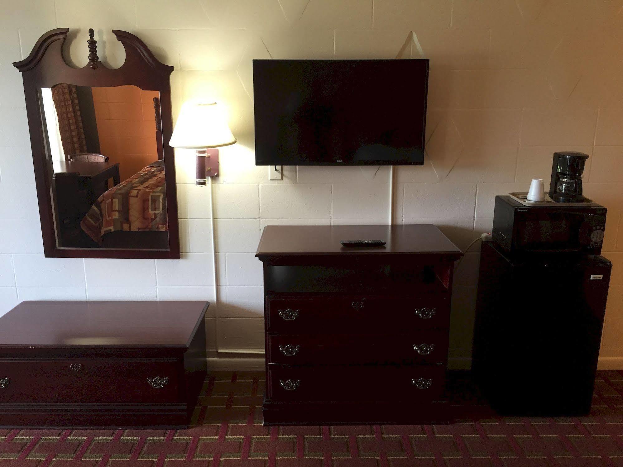 Scottish Inns Tonawanda Bagian luar foto