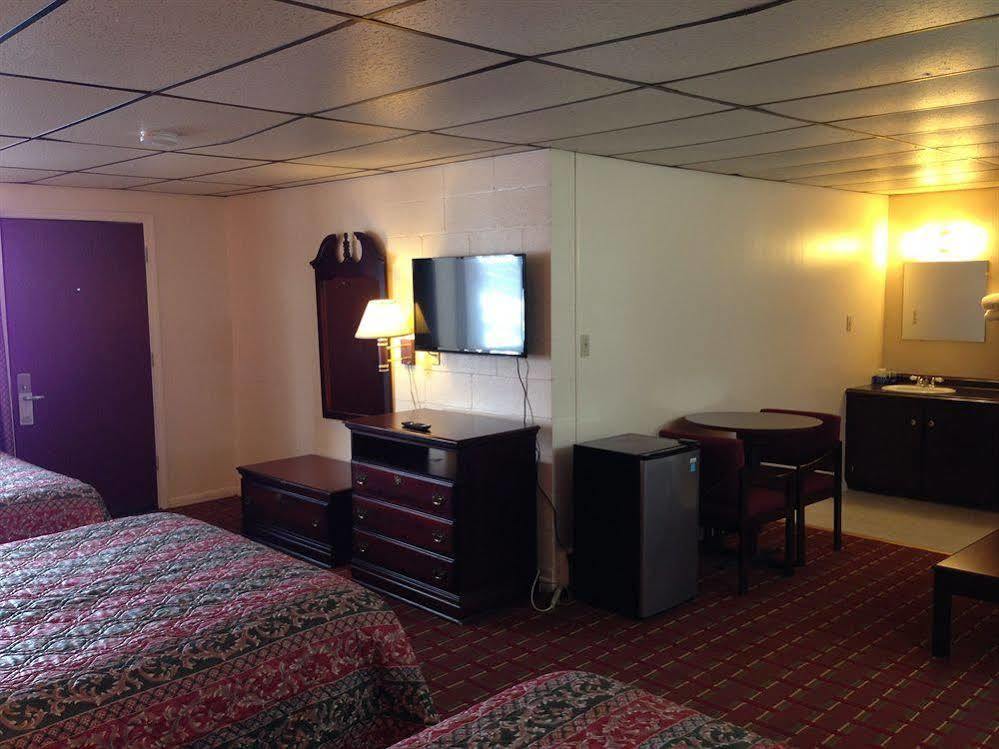 Scottish Inns Tonawanda Bagian luar foto